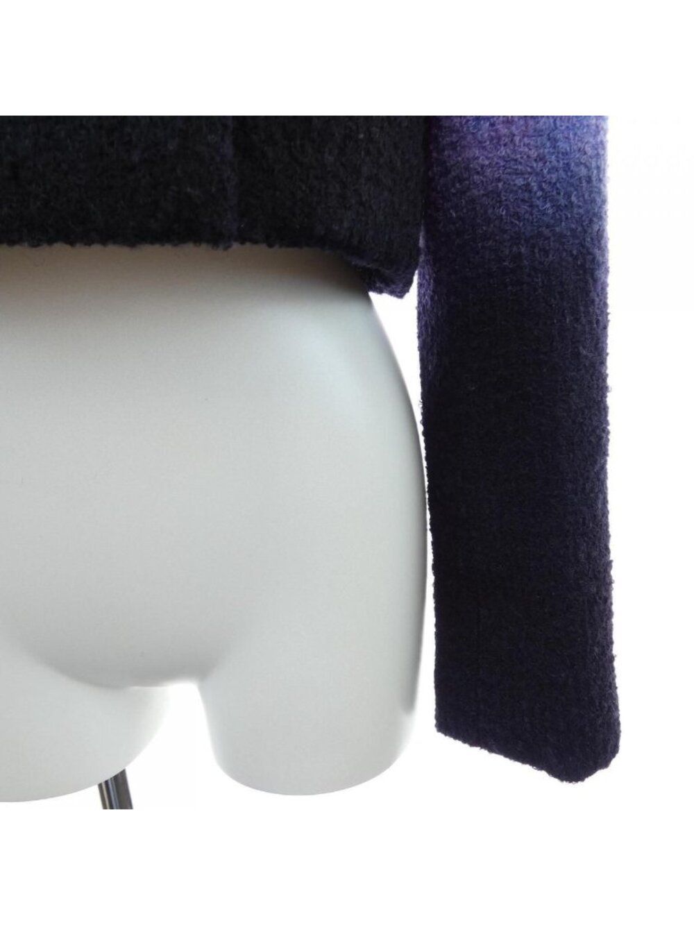Chanel 20A Collarless Jacket - Picture 7 of 8
